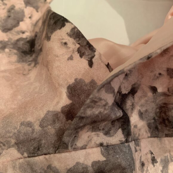 Robert Rodriquez Dress Open Back V-neck Uneven Hem Victorian Floral Pink Grey 2 - Picture 8 of 16